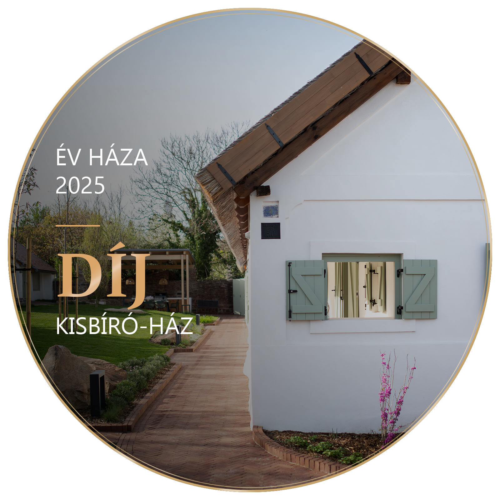 DÍJAK | PUBLIKÁCIÓK